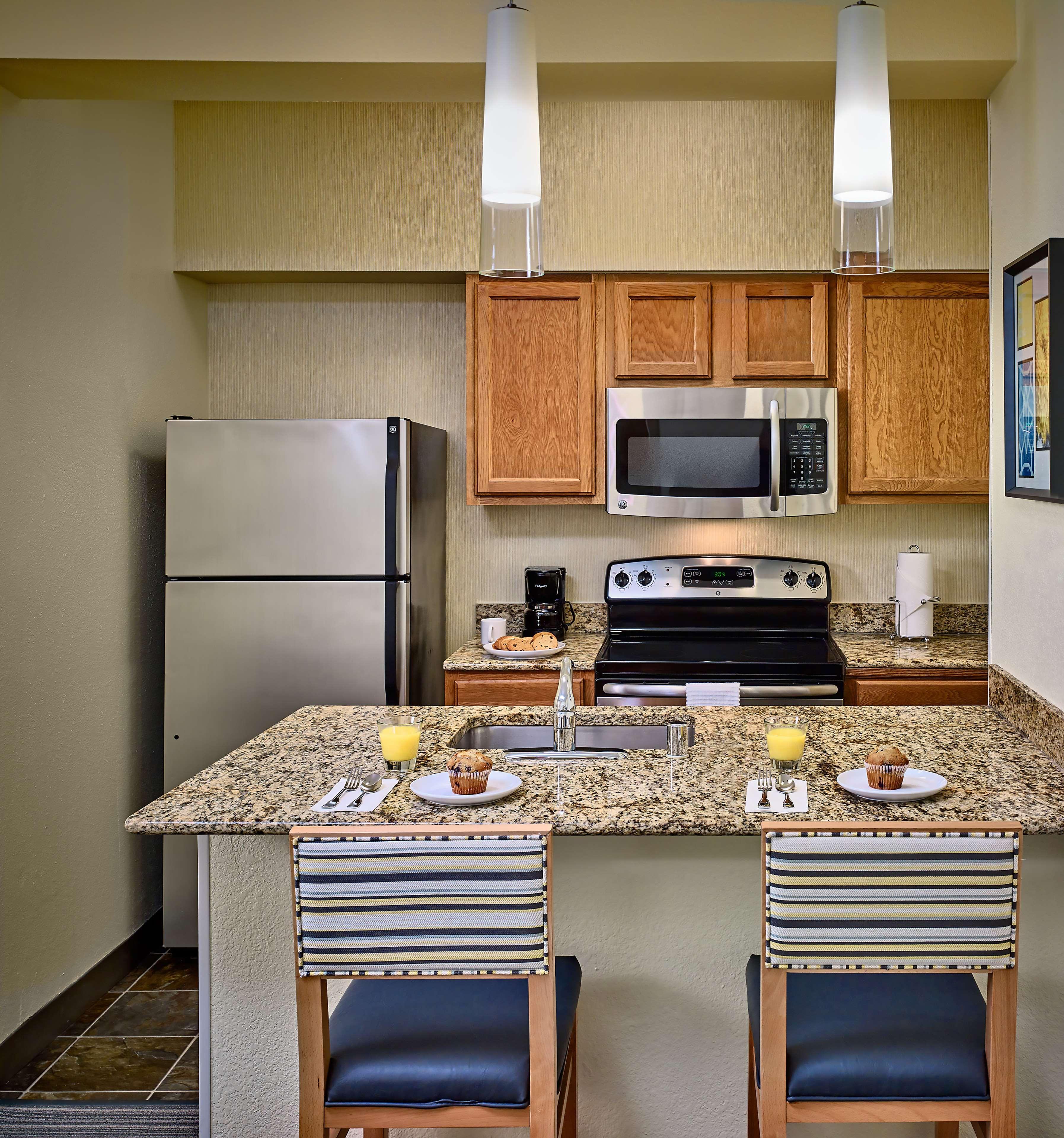 Sonesta Simply Suites Memphis East Poplar Pike Dış mekan fotoğraf