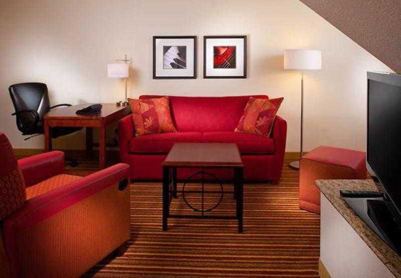 Sonesta Simply Suites Memphis East Poplar Pike Dış mekan fotoğraf