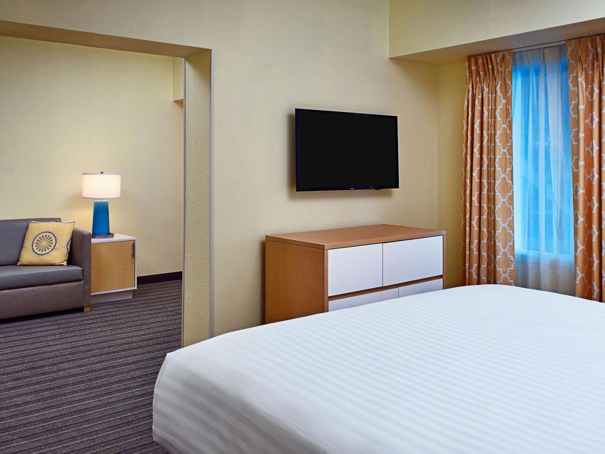 Sonesta Simply Suites Memphis East Poplar Pike Dış mekan fotoğraf