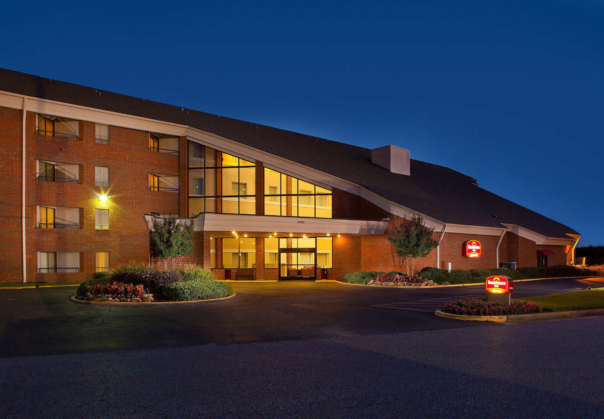 Sonesta Simply Suites Memphis East Poplar Pike Dış mekan fotoğraf